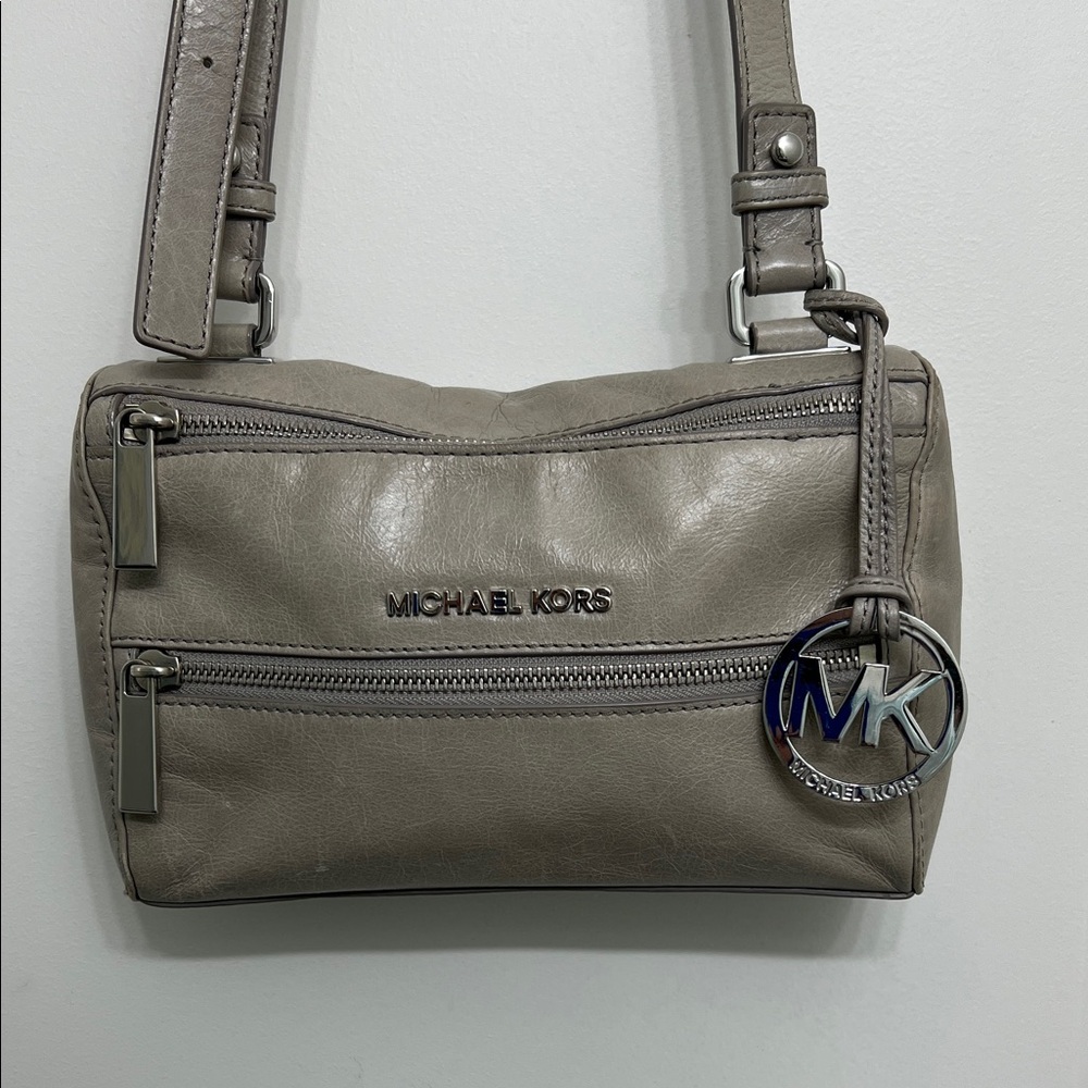 Michael Kors Taupe Grey Leather Adjustable Crossbody Minimalist Bag